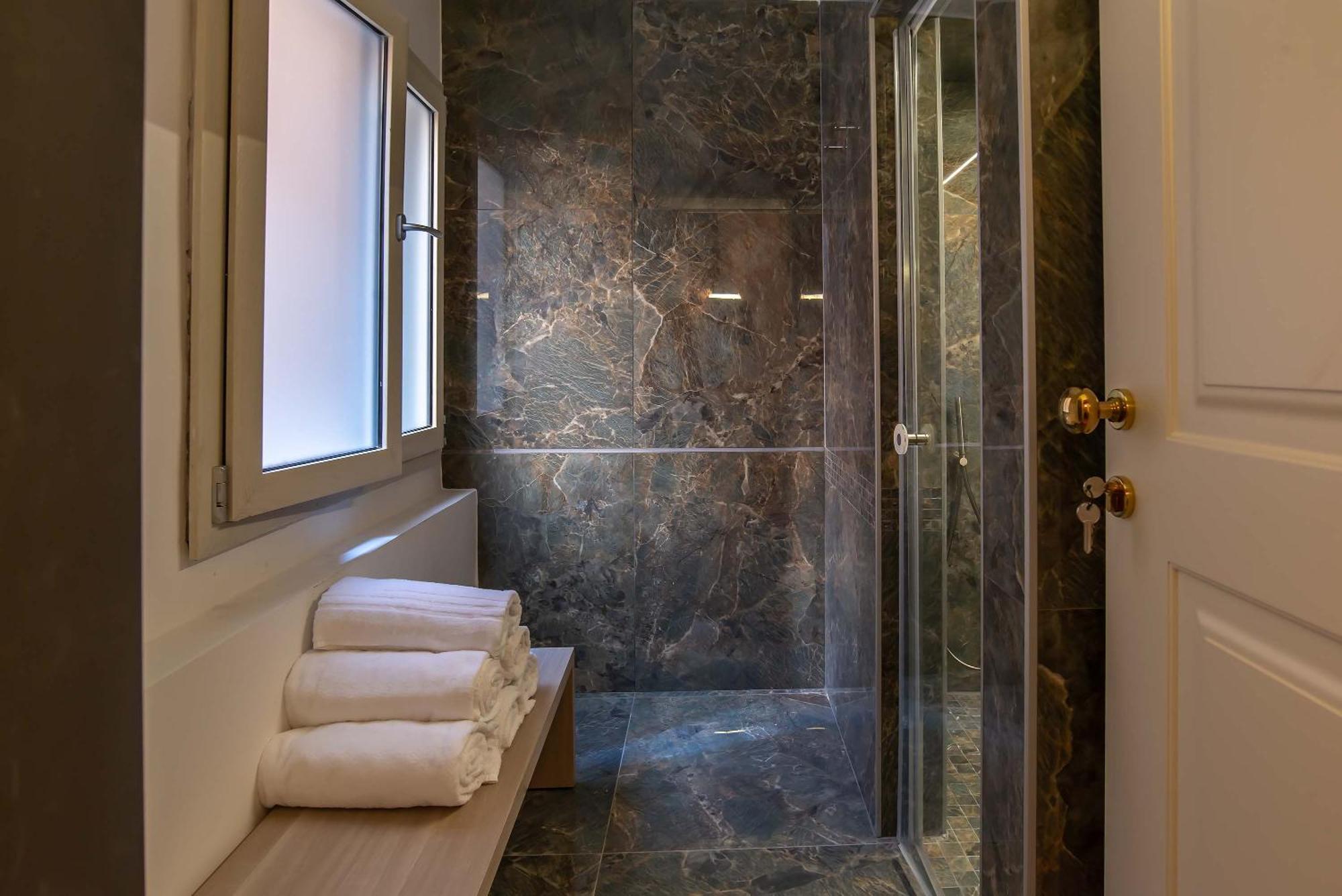 Ora Acanfora Guest house Rome